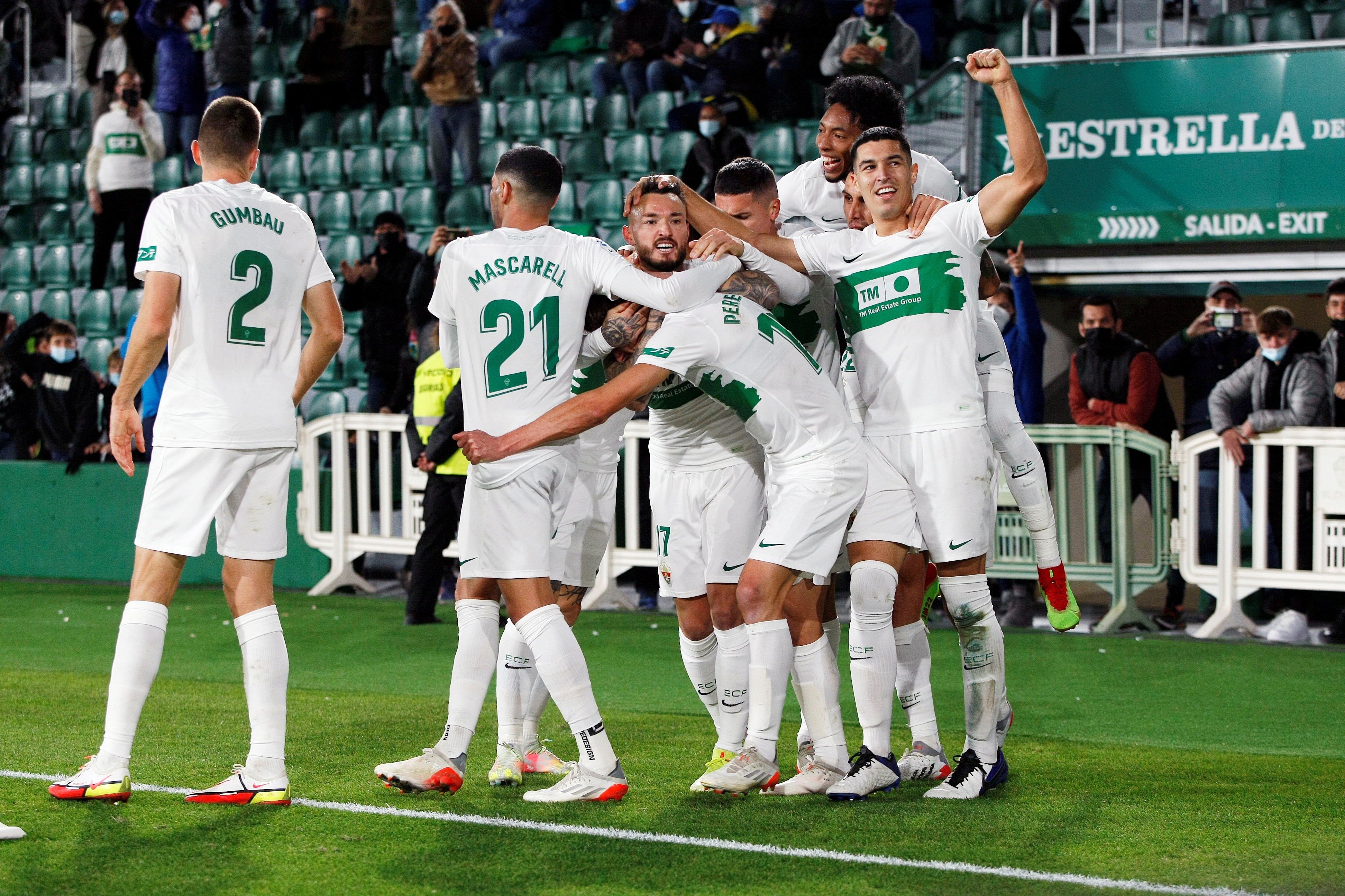 El Elche se sacude buena parte de las dudas que le acompañaban desde mediados de octubre