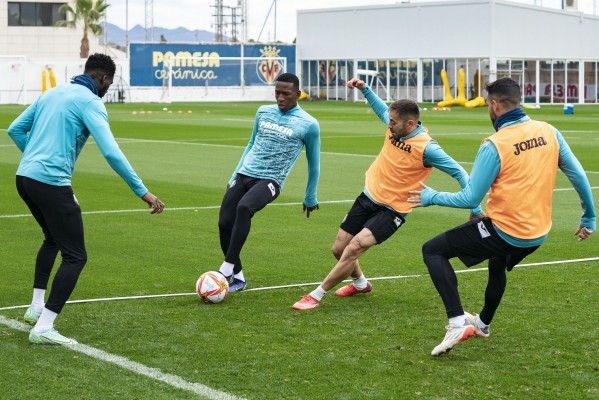El Villarreal regresa este lunes al trabajo para preparar la final de Bérgamo