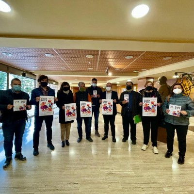 Dátil, granada mollar o alcachofa: doce establecimientos acercan los productos de otoño del Camp d’Elx 