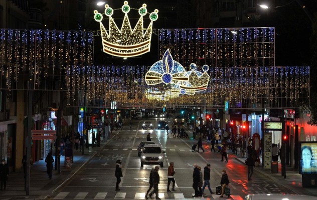 La instalación de las luces de Navidad de Murcia se retrasa varios días más por 