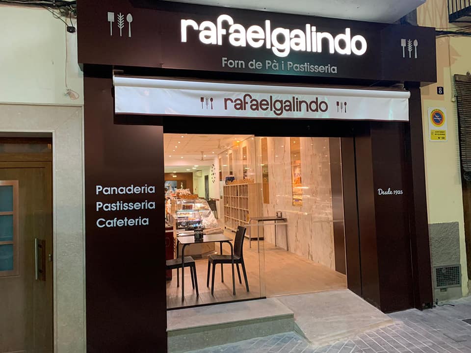 Los casi cien años de Rafael Galindo elevan a Vilafamés como la capital del pan en Castellón