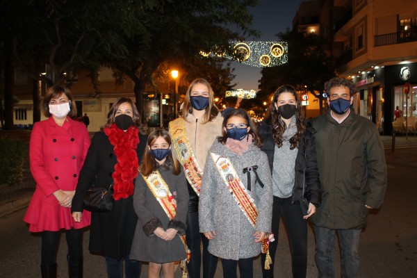 Benicàssim inaugura su programación de Navidad con el encendido de las luces
