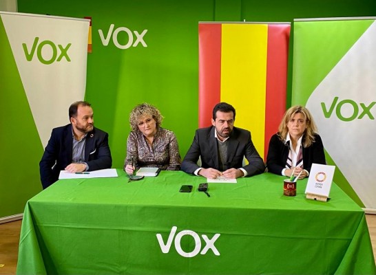 Vox contraataca y ofrece al PP un pacto para desalojar al pedáneo de Cs de Beniaján