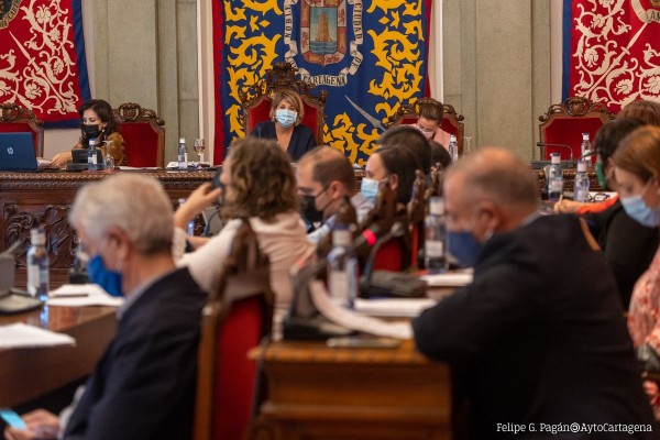 Cartagena aprueba sus Presupuestos con el rifirrafe clásico entre el Gobierno y MC 