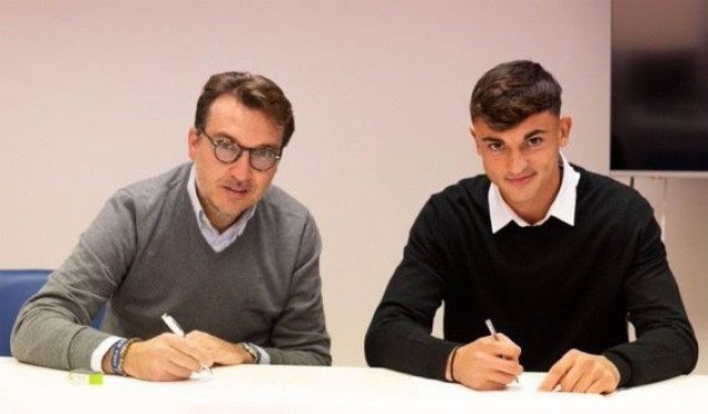 El Internacional sub 19 Marc Pubill renueva hasta 2026