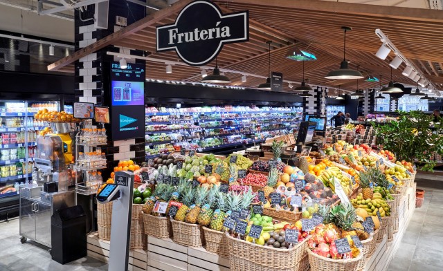 El Corte Inglés se lanza a abrir supermercados a pie de calle, fuera de los grandes almacenes