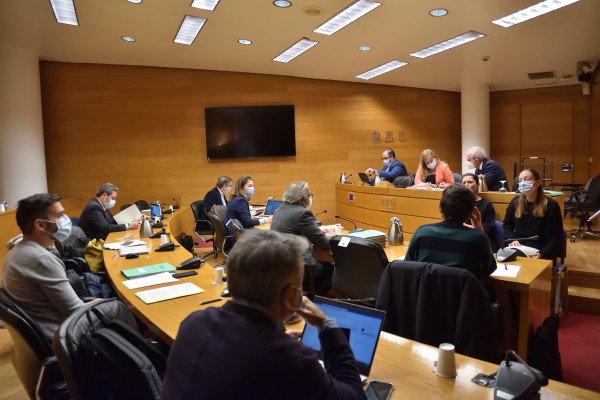 El PSPV da su primer 'no' a la tasa turística y el Botànic vota unido en la violencia obstétrica