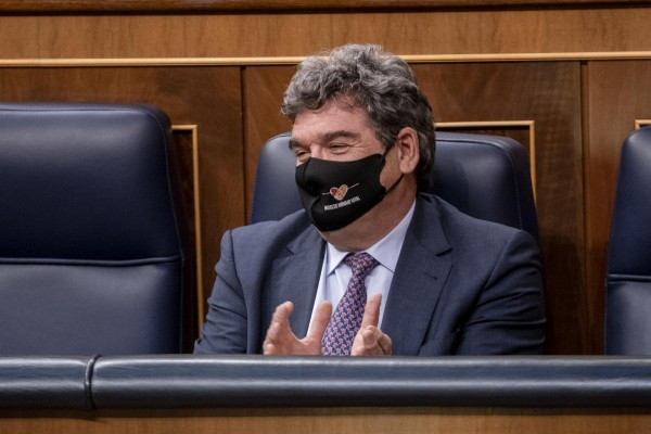  El Congreso aprueba la primera reforma de pensiones y deroga la del PP, ocho años después