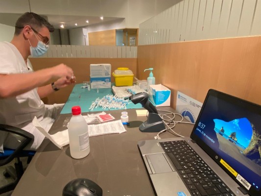 España supera las cinco millones de terceras dosis de la vacuna contra el coronavirus