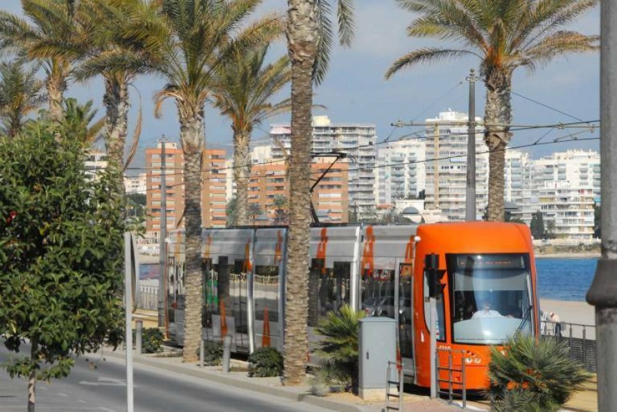 Así está la red eléctrica en la provincia de Alicante: el suministro frena proyectos de hasta 4.000 viviendas
