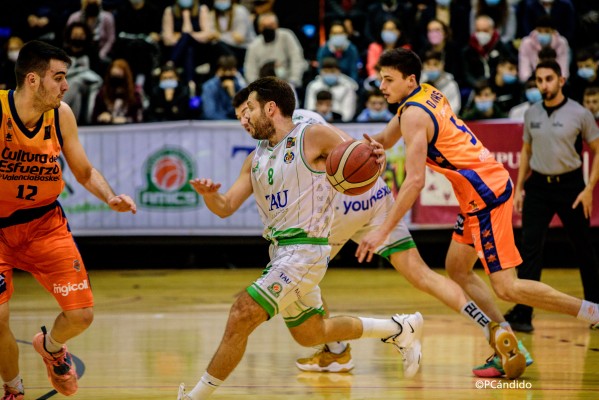 El TAU Castelló se lleva el Trofeo Diputación al imponerse al Valencia Basket B (82-72)