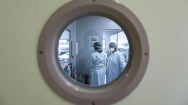 España ha detectado ya cuatro casos de la variante ómicron: dos en Cataluña y dos en Madrid