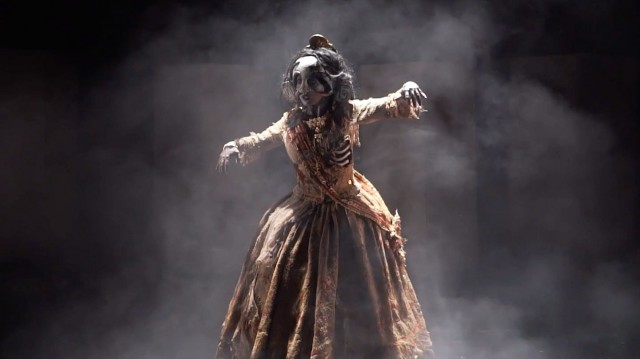 La Fallera Calavera es fa realitat entre la sàtira valenciana i l'univers de Tim Burton