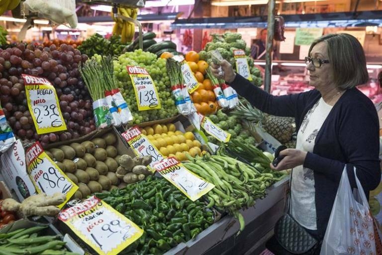 Las ventas del comercio minorista en la Comunitat Valenciana caen el 3,6 % en octubre
