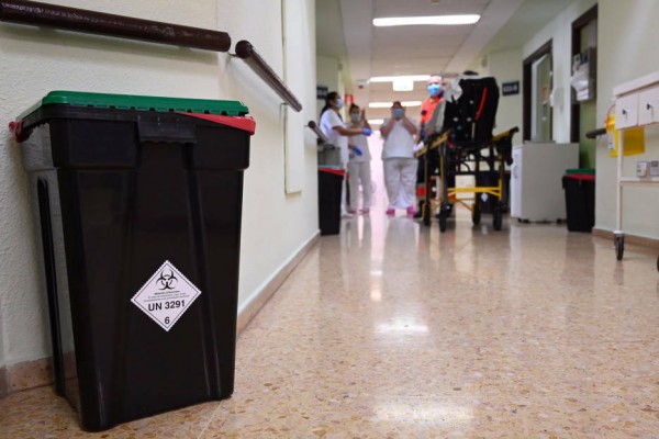 Sanidad suspende la cena de Navidad en el departamento de Castelló por el aumento del Covid