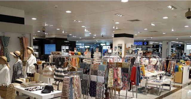 El Corte Inglés extiende el sistema de incentivos a toda la plantilla y elimina el mínimo exento