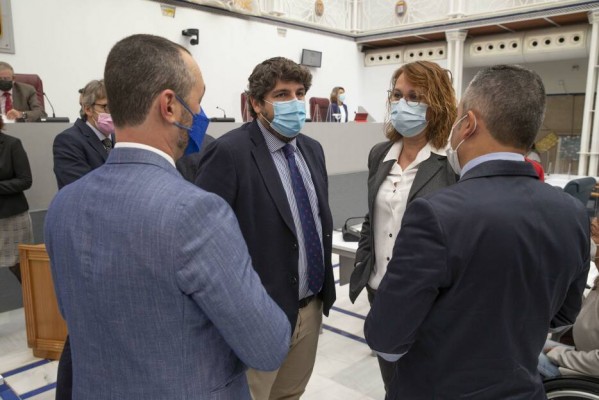 El PP y sus socios buscan cambiar el Reglamento de la Asamblea para frenar las enmiendas del Estatuto