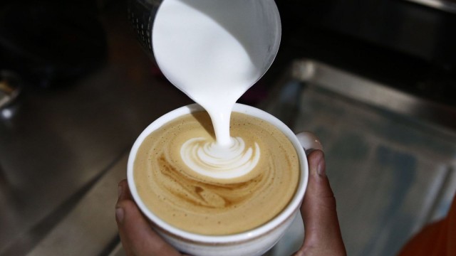 Un estudio a largo plazo revela que beber café ayuda a reducir la probabilidad de desarrollar Alzheimer
