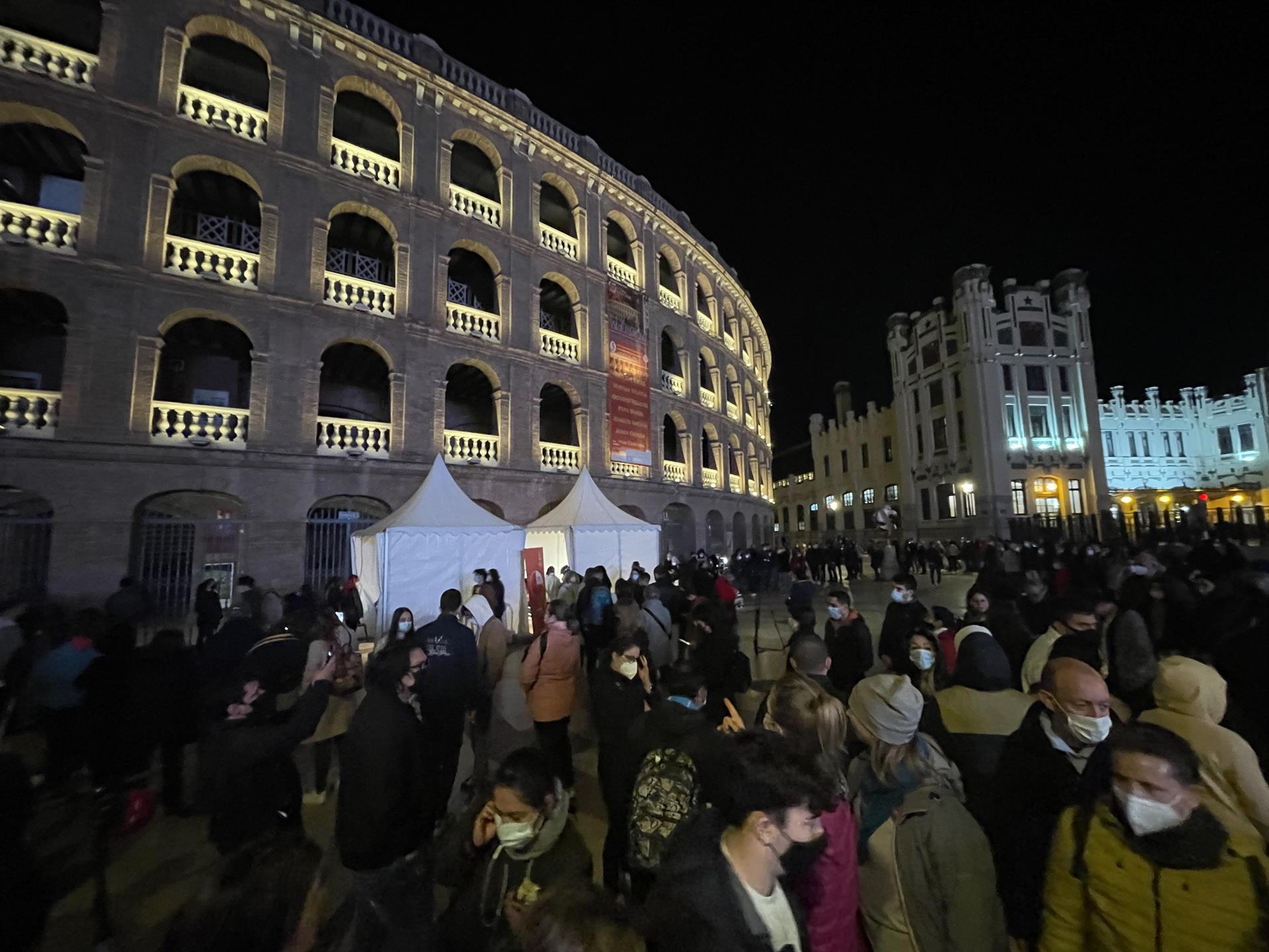 Cerca de 600.000 personas han recibido la dosis extra de la vacuna contra la covid en la Comunitat 