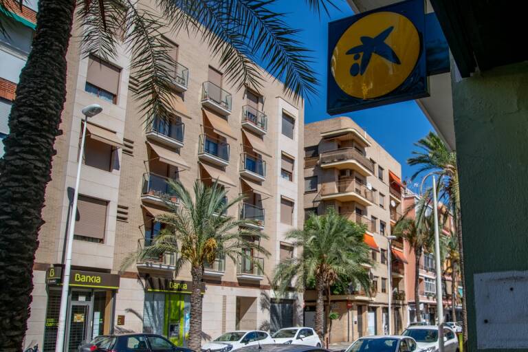 La Comunitat Valenciana duplicará al cierre de 2021 el número de sucursales bancarias cerradas