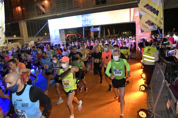 Magán Martínez de la Casa y Magán Talavera, se imponen en la Benidorm Half 2021