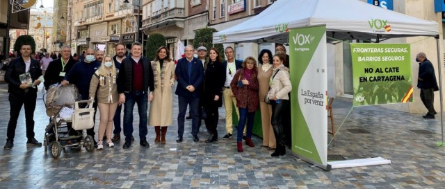 Vox se echa de nuevo a la calle para escenificar su rechazo al CATE de Cartagena