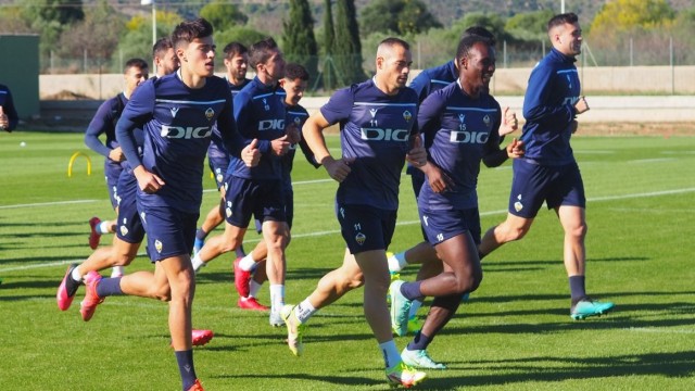 El Castellón quiere retomar la buena senda en su vuelta a la competición