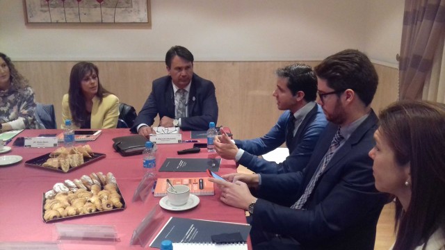 Cómo utilizar los recursos digitales en el entorno educativo