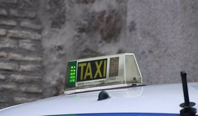 Los taxistas de la Comunitat se manifestarán el 1 de diciembre para exigir un cambio en la política de tarifas