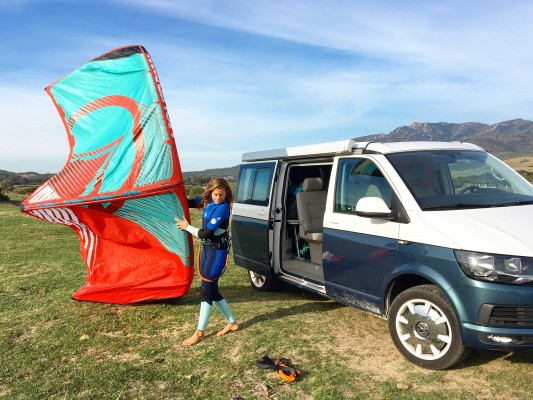 Volkswagen y la kitesurfista Gisela Pulido inician una nueva aventura