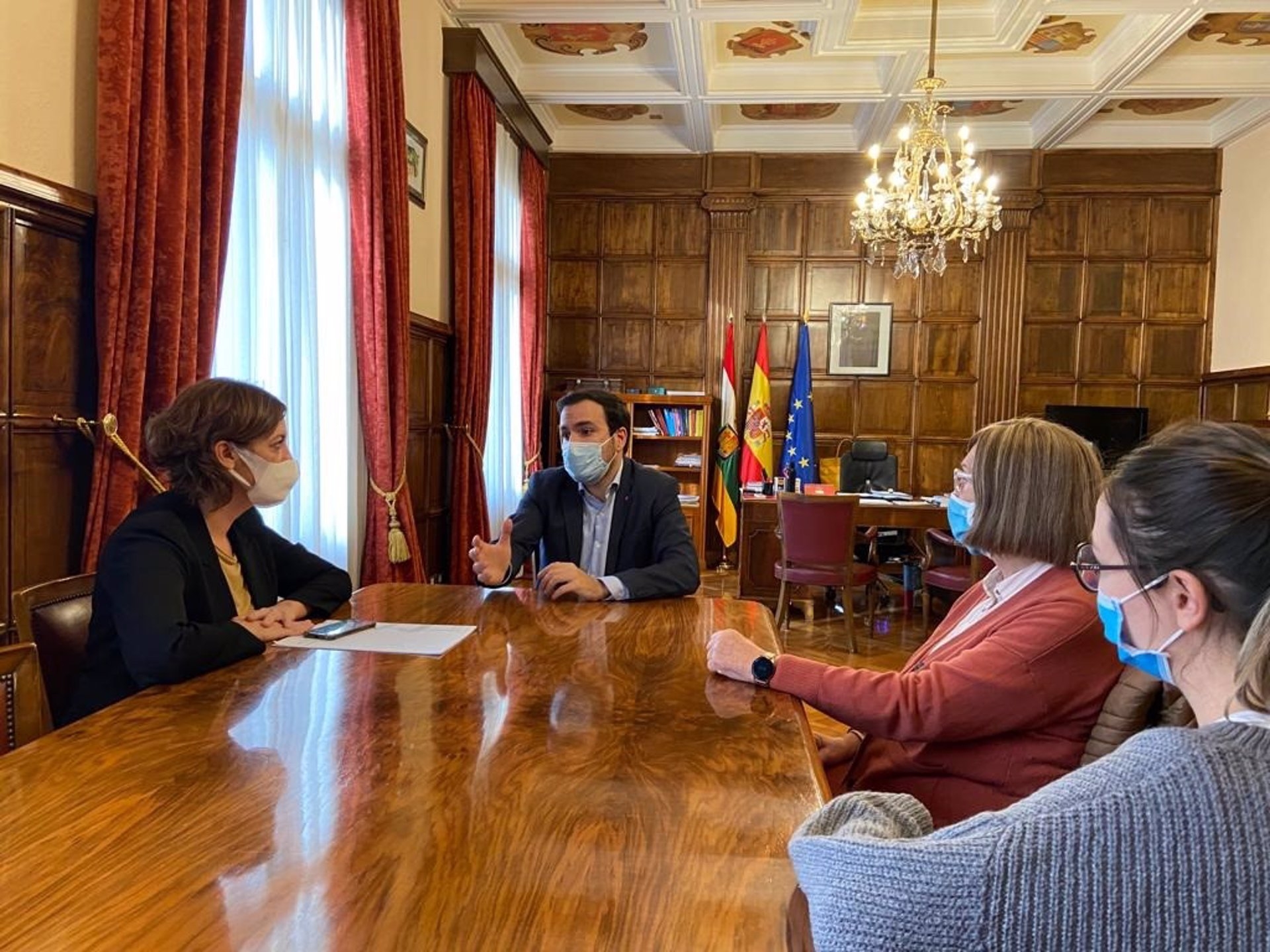 Garzón ve necesaria 