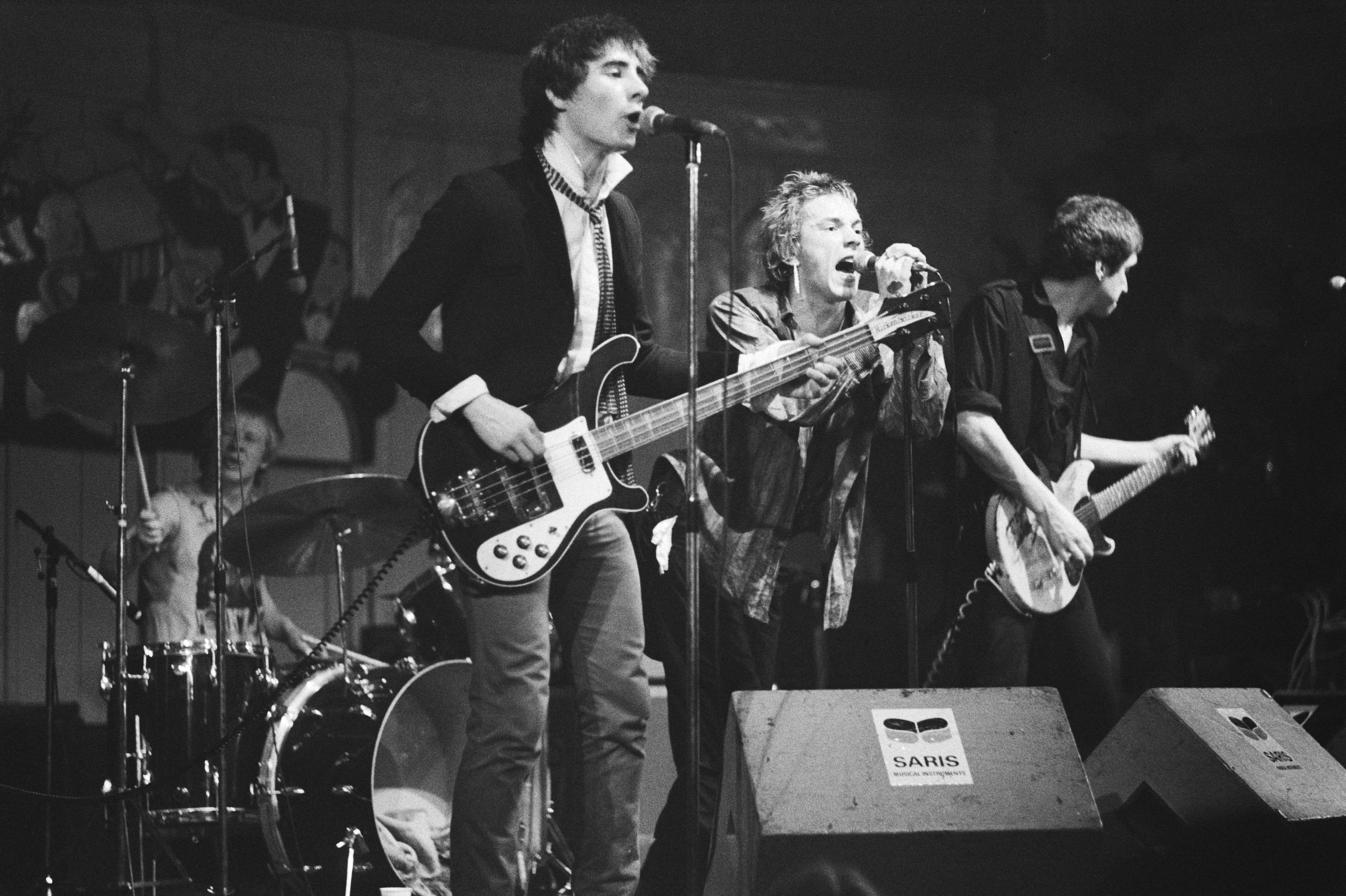 Sex Pistols en el Paradiso de Amsterdam, en 1977 (Foto: KOEN SUYK) - 