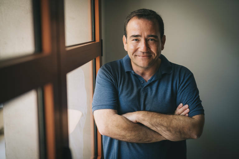 El IVF y CaixaBank pagarán a medias 3 millones de un ‘pufo’ de Bancaja para favorecer al exministro Morenés