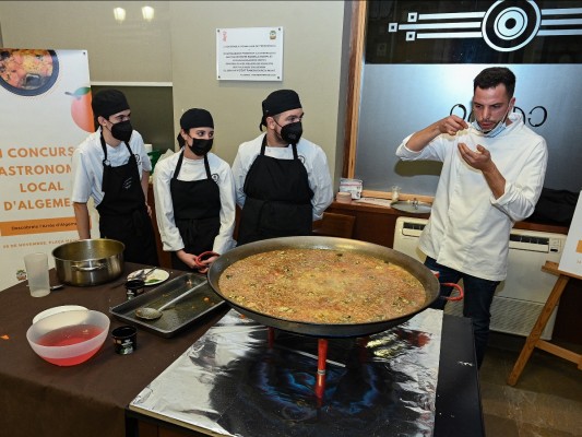 La Ribera reivindica su producto local en un evento lleno de sabor
