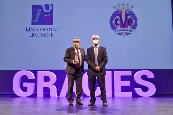 La UJI premia y reconoce al Villarreal por su mecenazgo
