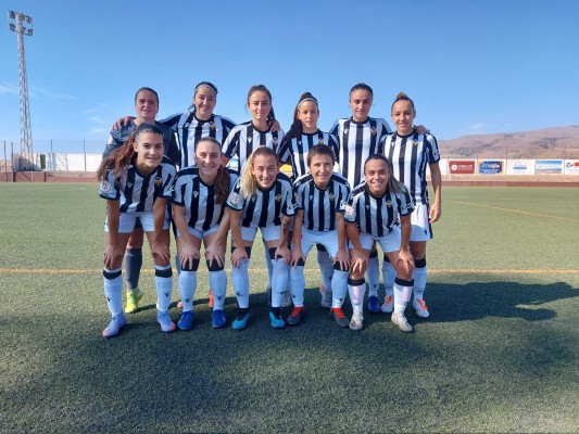Miguel Armenteros deja de ser entrenador del CD Castellón Femenino