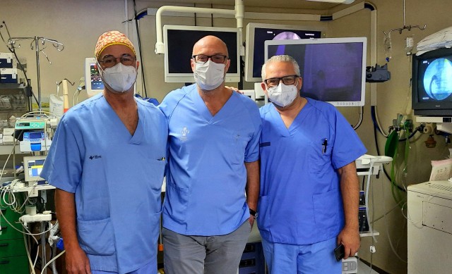 El General de Alicante, primer centro de la Comunitat que introduce una técnica endoscópica pionera para tratar a pacientes con acalasia