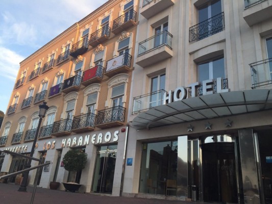La sexta ola genera preocupación en los hoteles de la Región: 