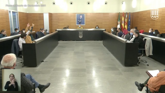 San Vicente prorroga por tercera vez el contrato de recogida de basuras; hasta noviembre de 2022