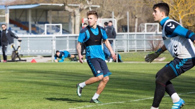 El Alavés recibe al Valencia CF con las bajas de Deyverson y Edgar Méndez