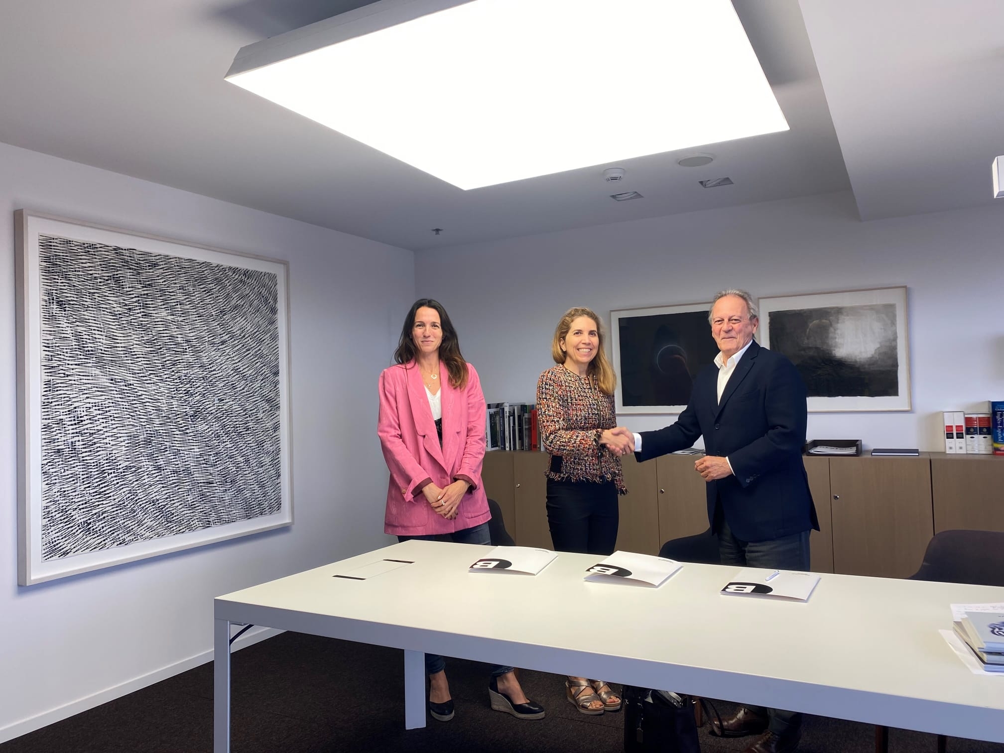 Ana Berenguer, Nuria Oliver y Miquel Molins - 