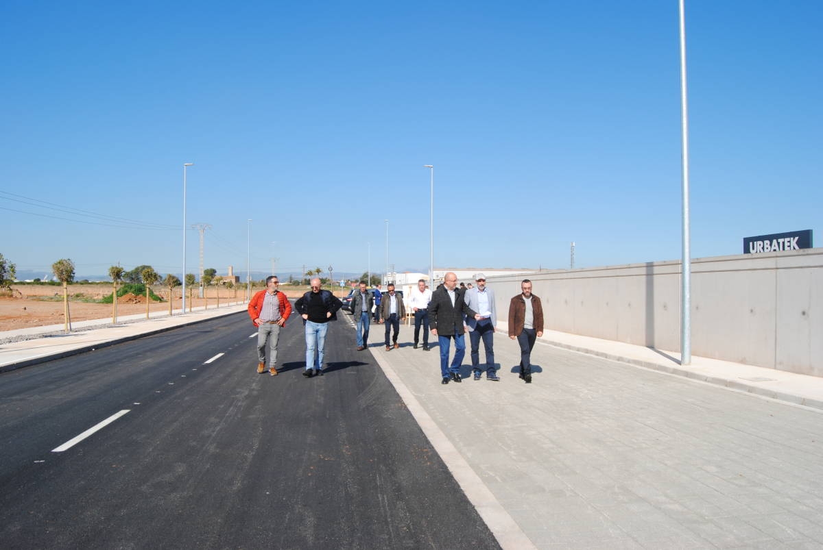 Vila-real culminará las obras de mejora en tres polígonos industriales antes de final de año