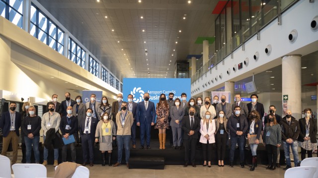 Generalitat potencia el sector aeronáutico en el Aeropuerto y rebaja su dependencia del turismo