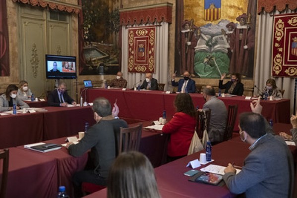 La Diputación de Castellón eleva el voltaje político en los plenos y activa el precalentamiento electoral