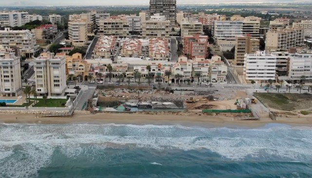 Arenales recuperará 6.000 metros de playa con el derribo del hotel: Costas ya tiene el proyecto para renaturalizar