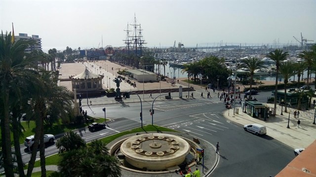 El Puerto autoriza la macro oficina turística del Consell para Alicante junto a La Explanada   
