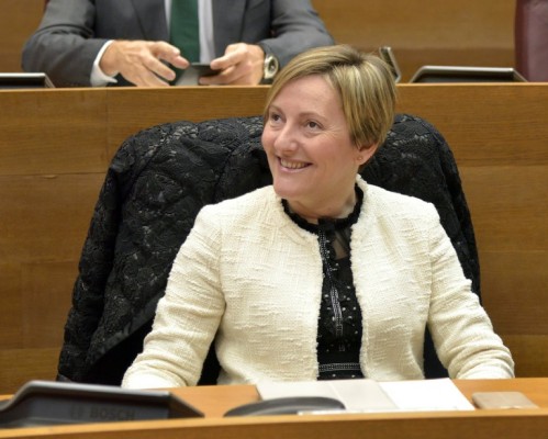 Tres callos pisados por el arrojo legislativo de la consellera Salvador
