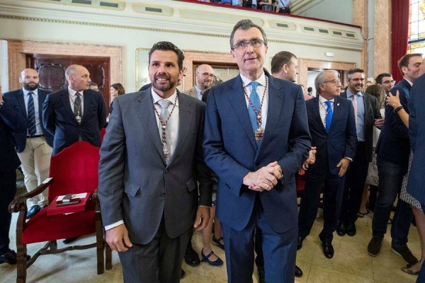 Murcia adjudicó 'a dedo' en 2020 todos los contratos de emergencia para frenar la covid