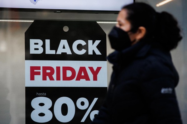 Las grandes superficies valencianas prevén un Black Friday similar al de 2019