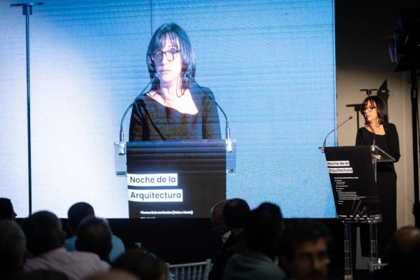 Los arquitectos de Valencia reúnen a más de 300 invitados para celebrar la noche de la arquitectura